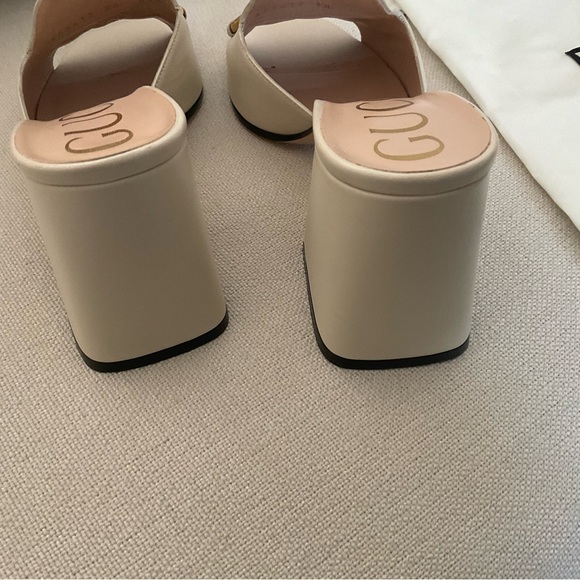 GUCCI HORSEBIT SLIDE SANDALS IN IVORY LEATHER SIZE 38 ITALIAN . - Picture 6 of 14